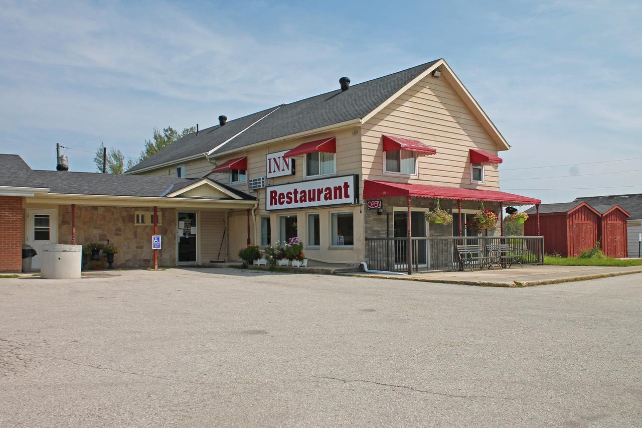 Leelas Villa Inn Flesherton Exterior photo